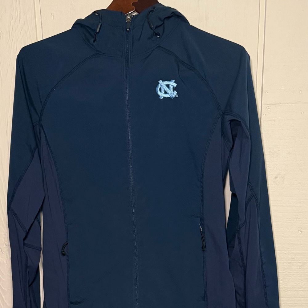 Columbia North Carolina Tar Heels UNC Navy rain Zip Up Jacket size M hooded
